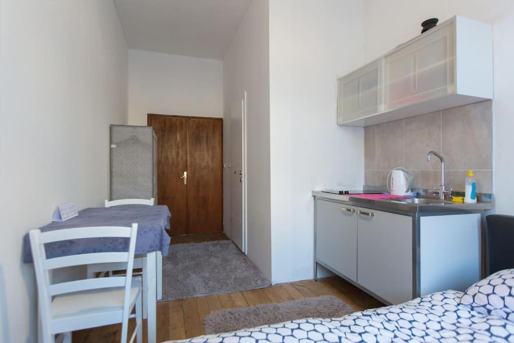 Central Zagreb Apartment Exterior photo
